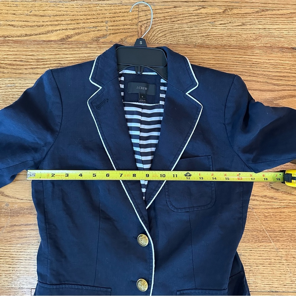 J. Crew Linen Rhodes Blazer in Navy with White Piping and Nautical Buttons - Picture 13 of 16